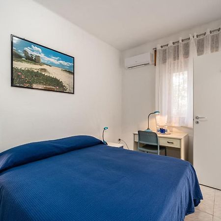 Monolocale Gio Apartment Carbonia Bagian luar foto