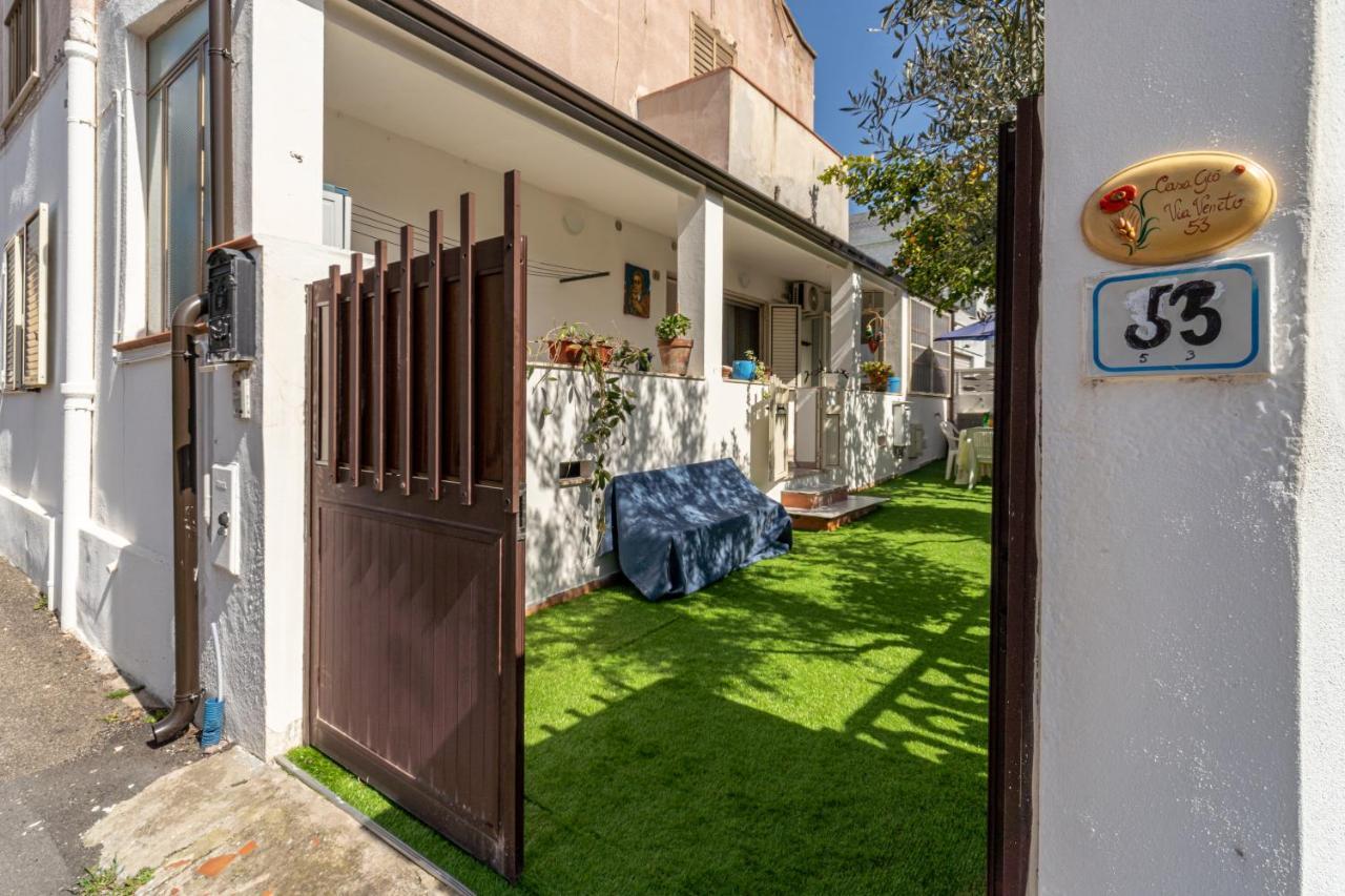 Monolocale Gio Apartment Carbonia Bagian luar foto